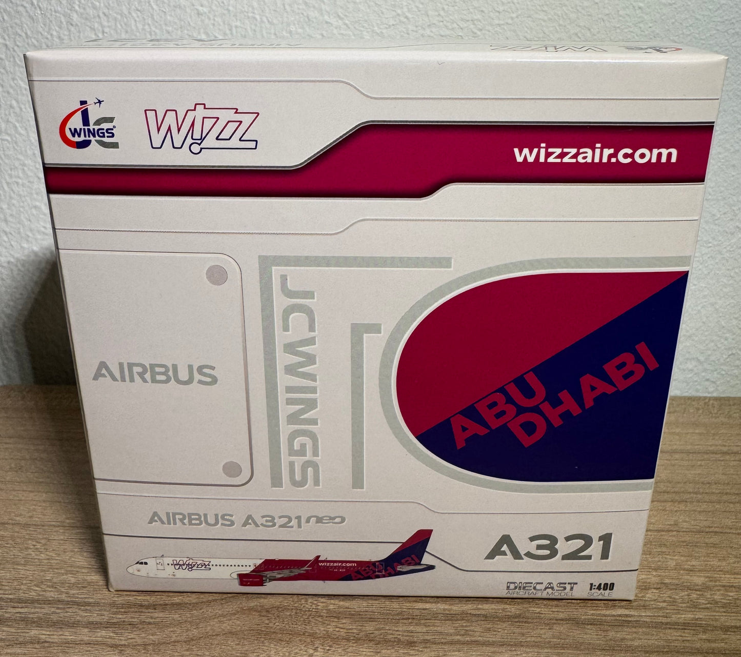 JC Wings Wizz Air Abu Dhabi