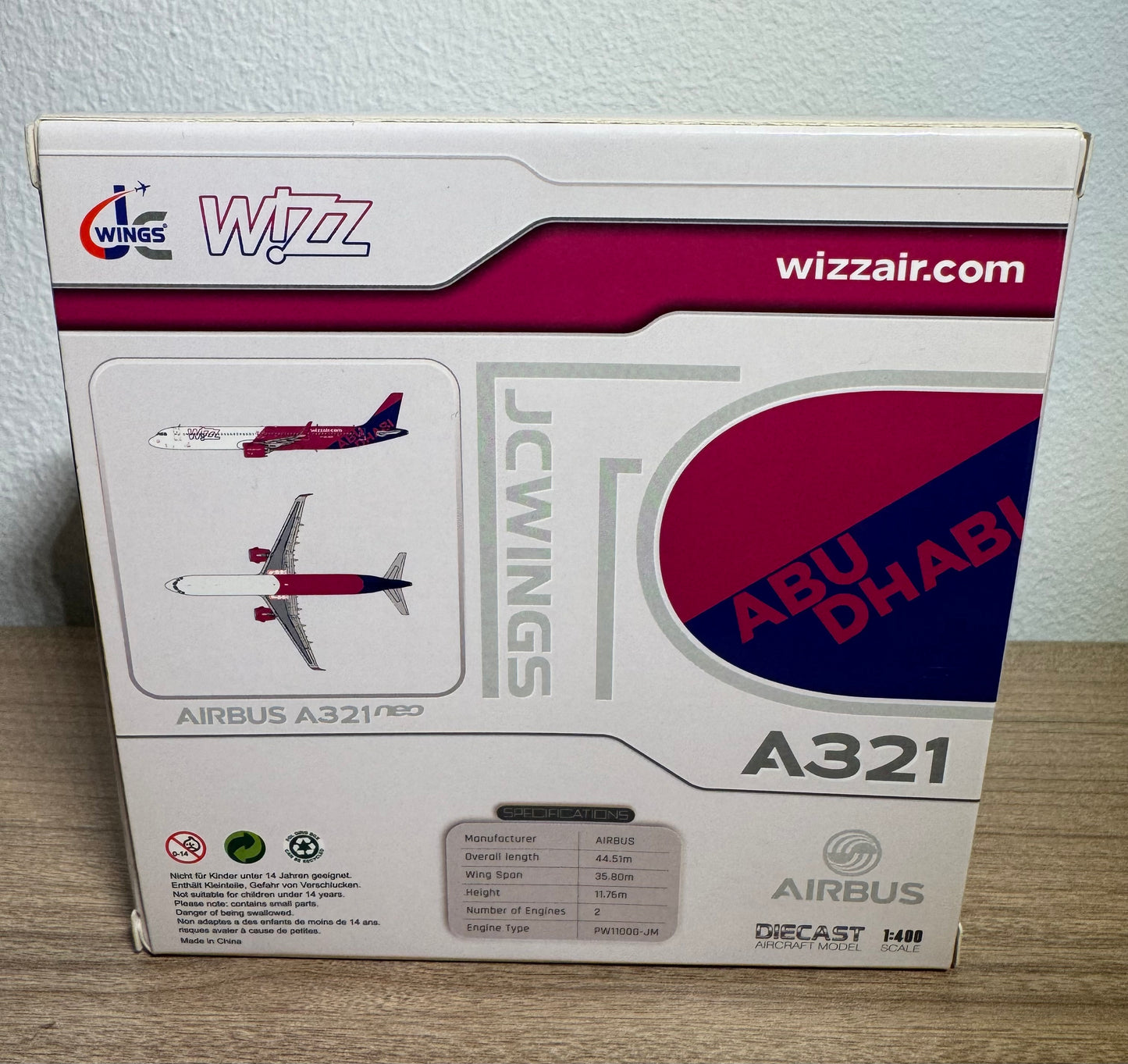JC Wings Wizz Air Abu Dhabi